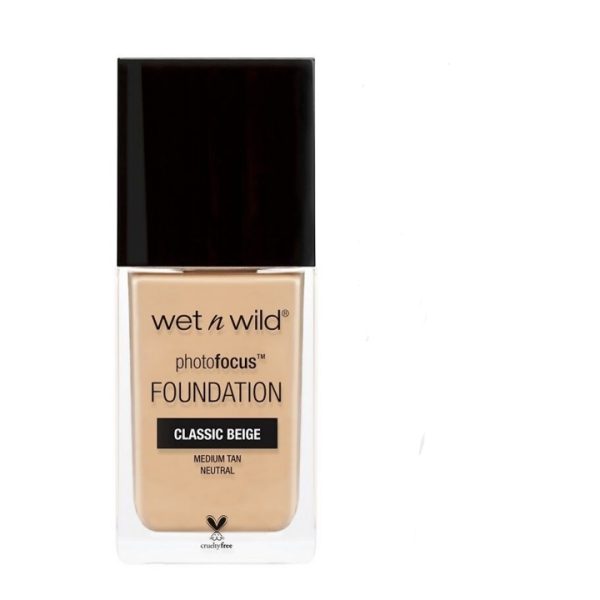 Wet n Wild- PhotoFocus Foundation Classic Beige (30ml)