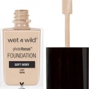 Wet n Wild- PhotoFocus Foundation Soft Ivory (30ml) - Image 3