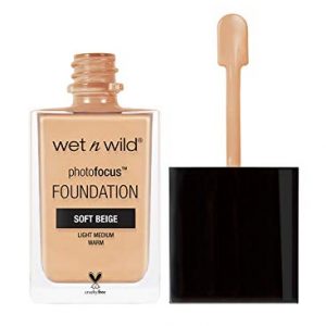 Wet n Wild- PhotoFocus Foundation Soft Beige (30ml) - Image 3