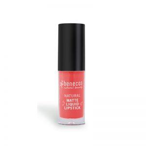 Matte liquid lipstick Coral Kiss της Benecos